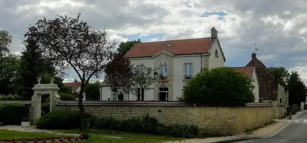 Monte Escalier 21 Fabricant monte escalier Magny-sur-Tille